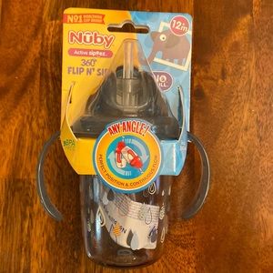 Nuby weighted straw cup